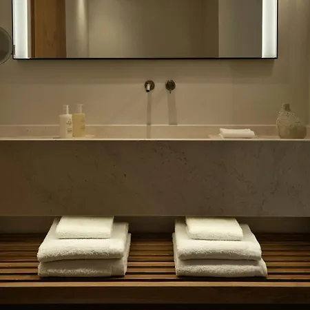 Jw Marriott Crete & 5* ماراثي