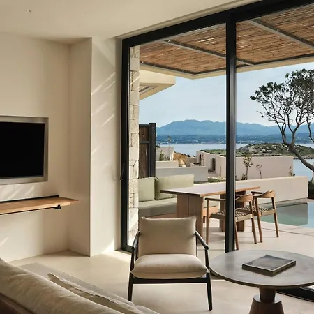 Jw Marriott Crete & فندق ماراثي